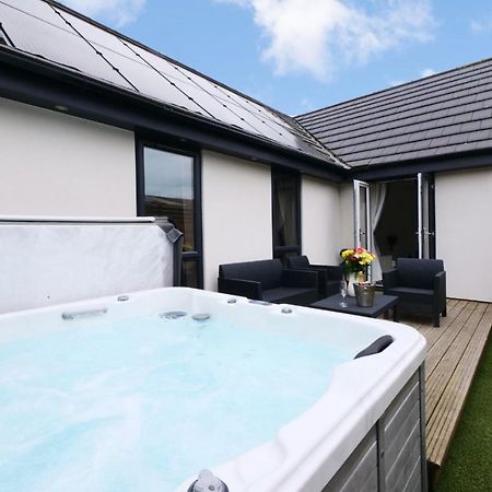 Hoxne Cottages - Sunflower Cottage With Private Hot Tub York Buitenkant foto